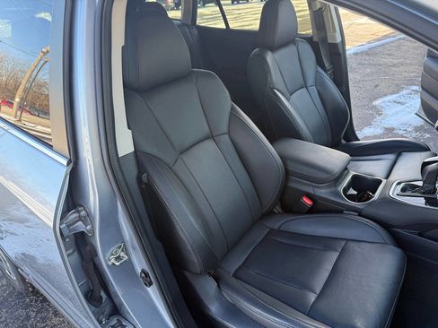 Used 2021 Subaru Outback Limited w/ Popular Package #2 image 18