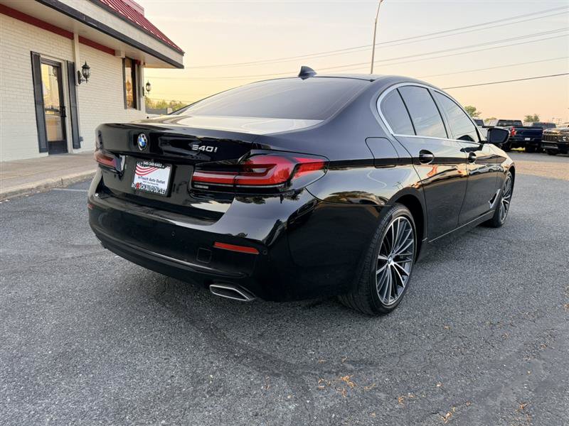 Used 2022 BMW 540i w/ Premium Package RWD image 5