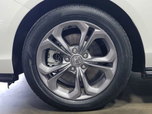 Certified 2024 Honda Accord EX-L image 9