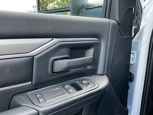 New 2026 RAM 5500 Tradesman AWD/4WD image 16