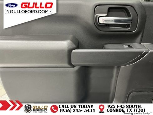 Used 2024 Chevrolet Silverado 2500 Custom w/ Custom Convenience Package AWD/4WD image 16
