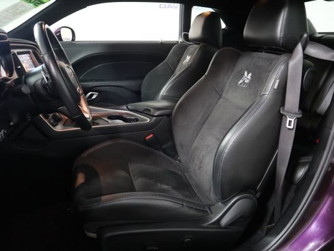 Used 2022 Dodge Challenger R/T Scat Pack image 21