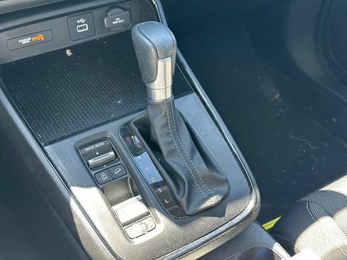 Used 2024 Honda CR-V LX image 26