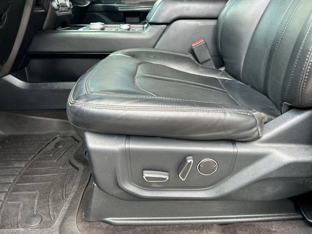 Used 2021 Ford Expedition Limited AWD/4WD image 29