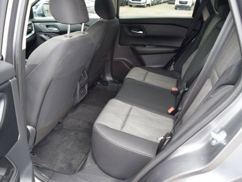 Used 2026 Nissan Rogue SV w/ Cold Weather Package AWD/4WD image 35