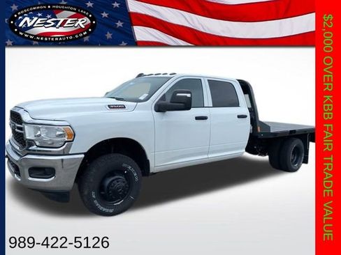 New 2024 RAM 3500 Tradesman w/ Chrome Appearance Group image 1