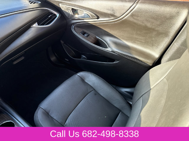 Used 2020 Chevrolet Malibu Premier FWD image 14