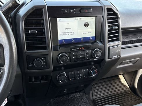 Used 2022 Ford F250 XL w/ Power Equipment Group image 17