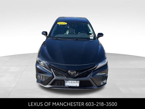 Used 2024 Toyota Camry SE w/ Convenience Package image 2