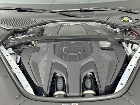New 2026 Porsche Panamera RWD image 32
