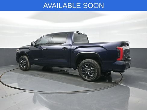 Used 2023 Toyota Tundra Platinum image 5
