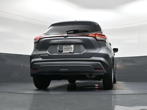 Certified 2025 Nissan Kicks Play S FWD image 24