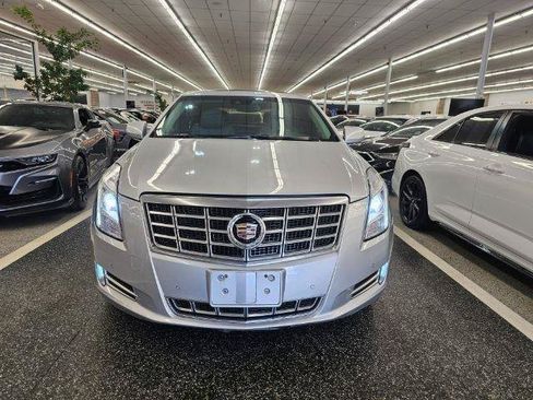 Used 2013 Cadillac XTS Luxury w/ Driver Awareness Package AWD/4WD image 3