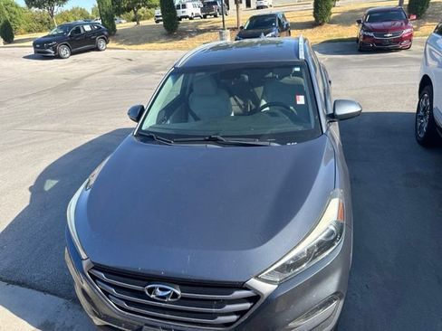 Used 2018 Hyundai Tucson SEL AWD/4WD image 20