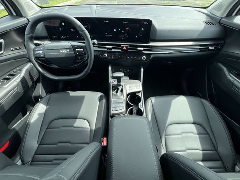 New 2026 Kia Sportage SX AWD/4WD image 40