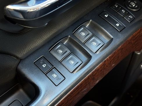 Used 2017 GMC Sierra 3500 SLT w/ Duramax Plus Package image 29