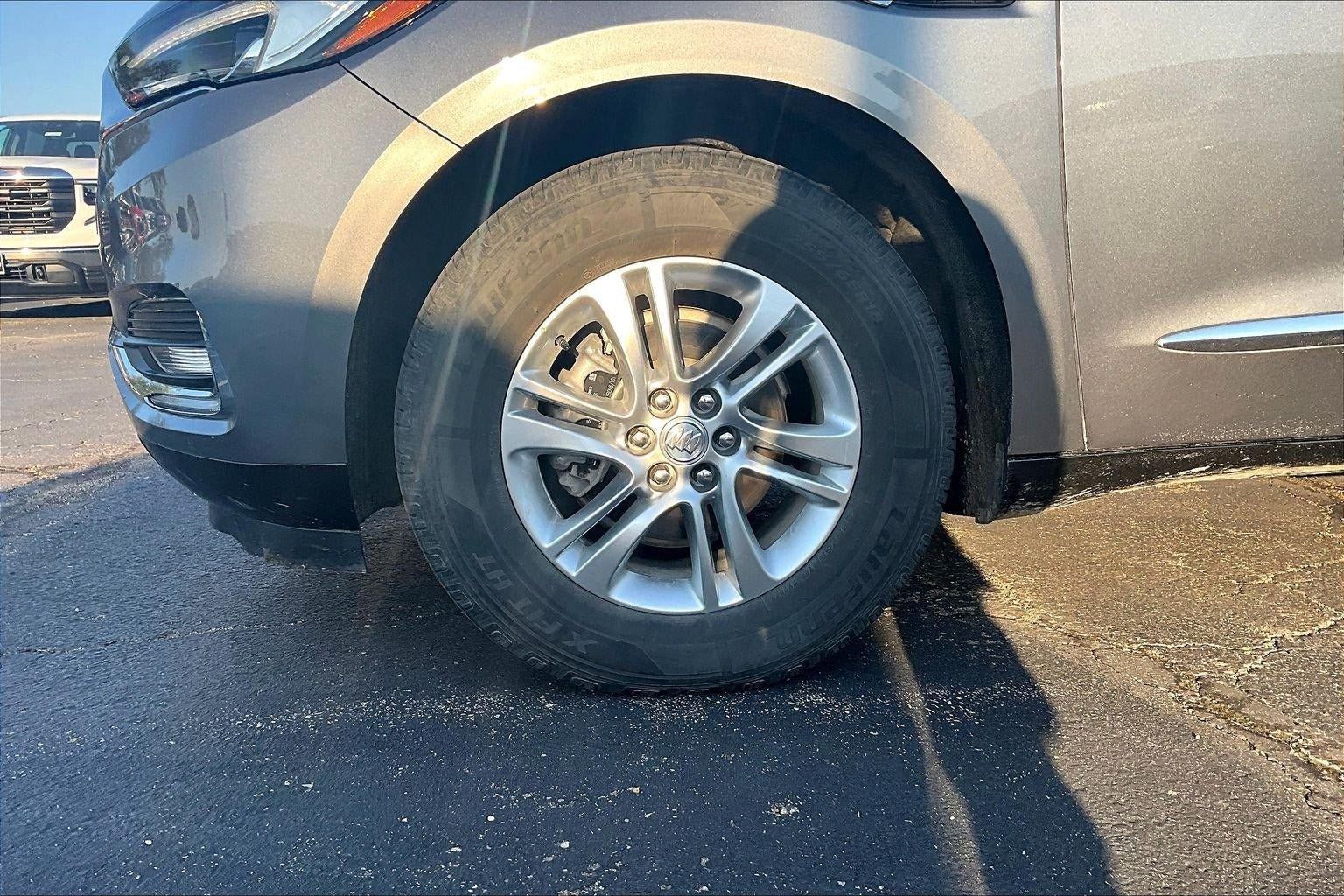 Used 2020 Buick Enclave Essence w/ Trailering Package, 5000 lbs. AWD/4WD image 2
