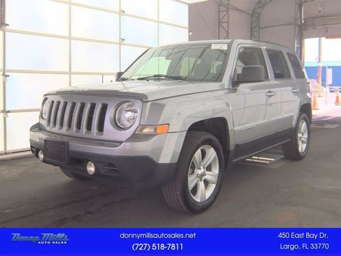Used 2015 Jeep Patriot Latitude AWD/4WD image 1