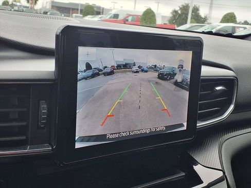 Used 2024 Ford Explorer ST-Line w/ Class IV Trailer Tow Package image 14