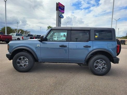 New 2025 Ford Bronco Big Bend image 2