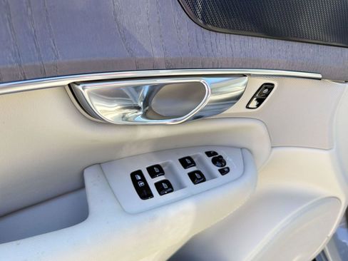 New 2026 Volvo XC90 B6 Ultra w/ Protection Package image 12