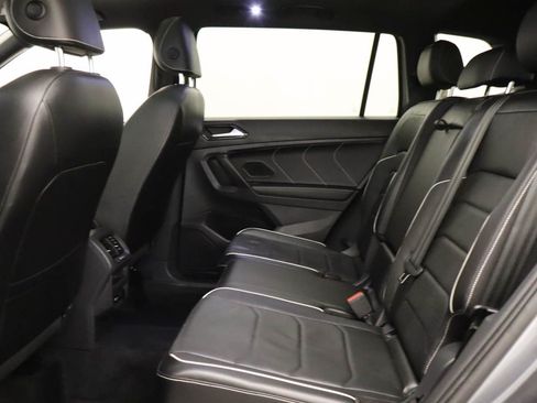 Used 2022 Volkswagen Tiguan SEL R-Line AWD/4WD image 15
