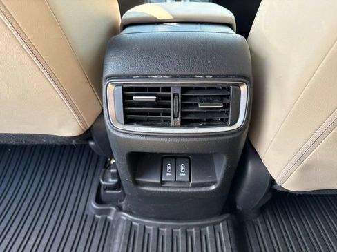 Used 2017 Honda CR-V Touring image 17