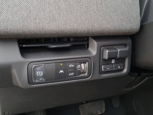 New 2026 GMC Sierra EV Elevation image 8