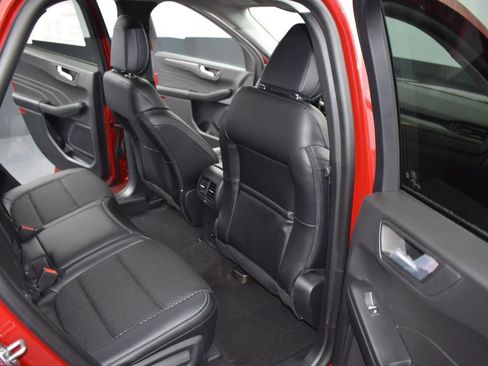 New 2025 Ford Escape SE image 26