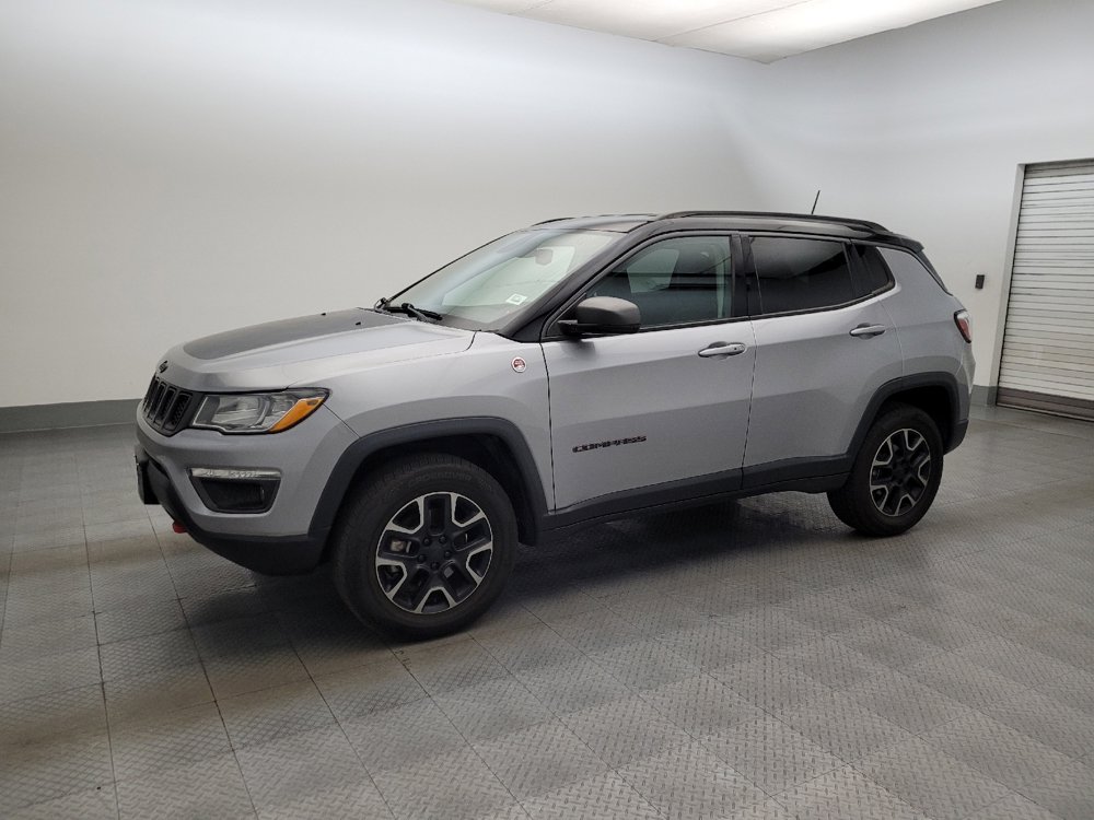 Used 2019 Jeep Compass Trailhawk AWD/4WD image 2