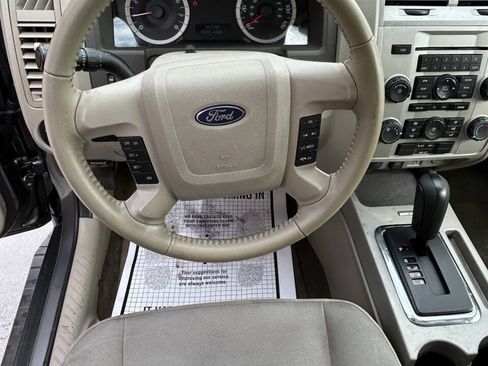 Used 2012 Ford Escape XLT AWD/4WD image 11
