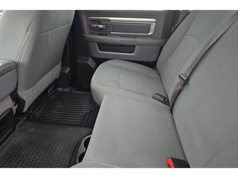 Used 2015 RAM 1500 Classic SLT image 14
