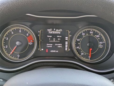 Certified 2021 Jeep Cherokee Latitude image 15