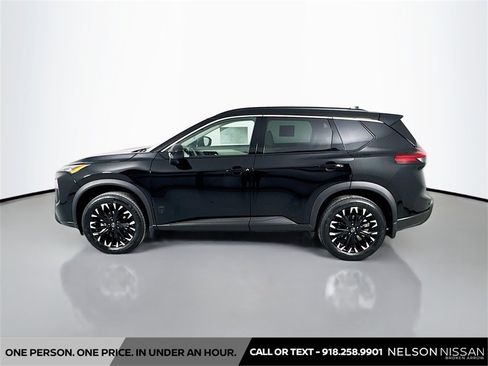 New 2026 Nissan Rogue SV image 8