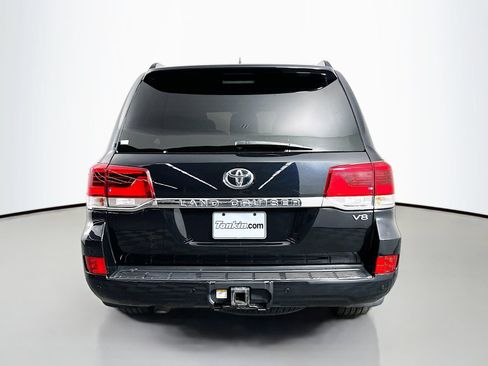 Used 2017 Toyota Land Cruiser AWD/4WD image 6