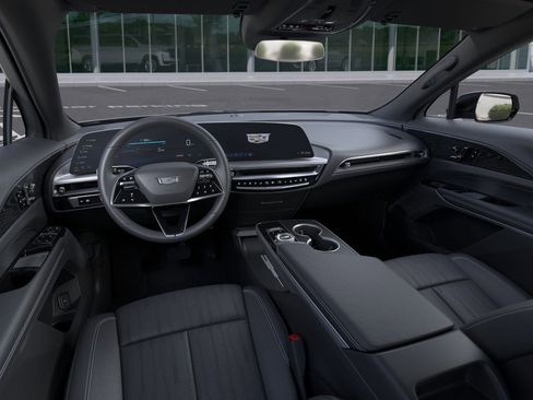 New 2025 Cadillac Lyriq Sport RWD image 15