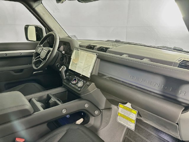 New 2026 Land Rover Defender 110 X-Dynamic SE AWD/4WD image 26