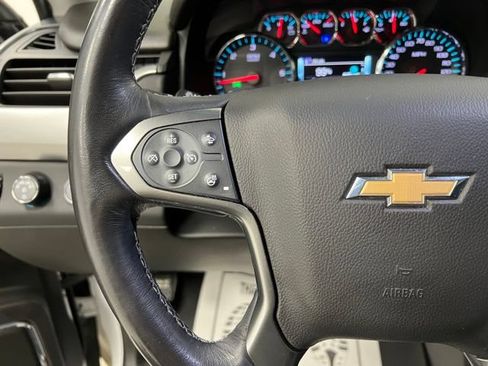 Used 2019 Chevrolet Tahoe Premier w/ RST Edition AWD/4WD image 27