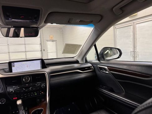 Used 2019 Lexus RX 350 AWD w/ Navigation Package image 27