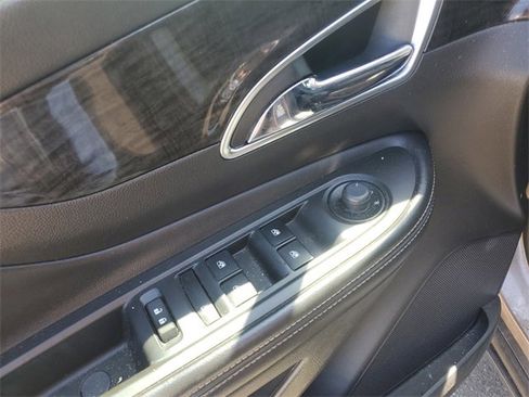 Used 2015 Buick Encore Convenience image 10