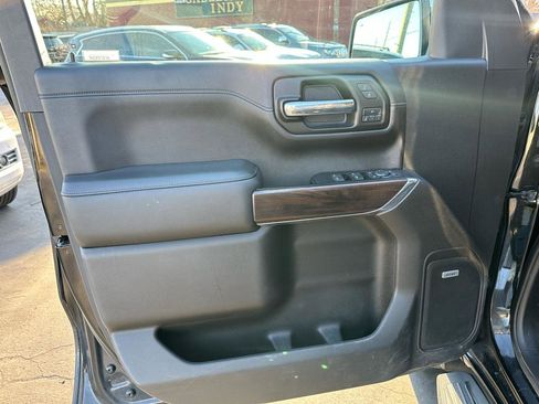 Used 2019 GMC Sierra 1500 SLT w/ SLT Premium Plus Package image 18