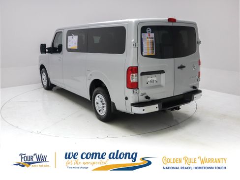 Used 2021 Nissan NV 3500 SL RWD image 6