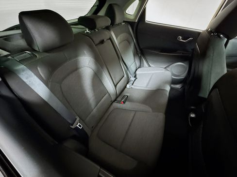 Used 2023 Hyundai Kona SE image 26