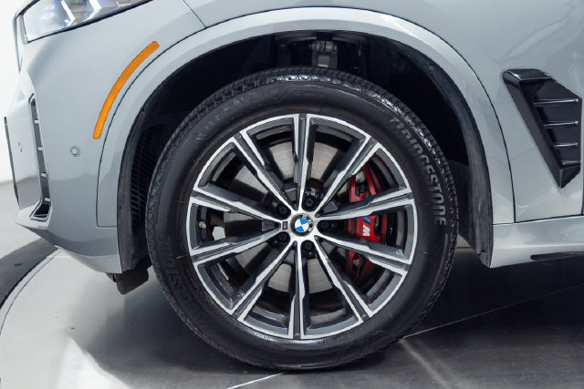 Certified 2026 BMW X5 M60i AWD/4WD image 26