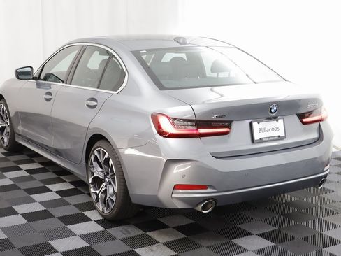 Certified 2025 BMW 330i xDrive Sedan w/ M Sport Package image 15
