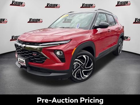 Used 2026 Chevrolet TrailBlazer RS w/ Driver Confidence Package AWD/4WD image 1