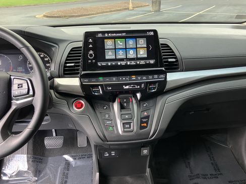 Certified 2025 Honda Odyssey EX-L image 25