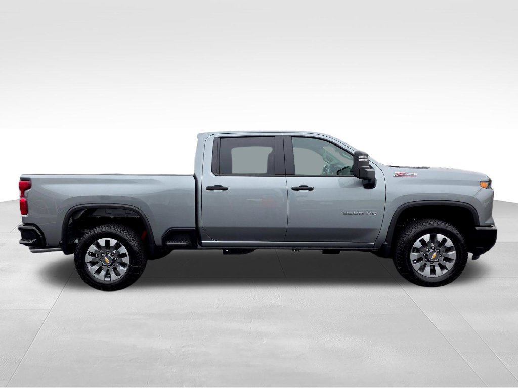 New 2026 Chevrolet Silverado 2500 Custom w/ Custom Value Package AWD/4WD image 6
