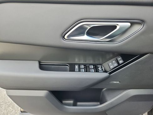 Used 2026 Land Rover Range Rover Velar S image 24
