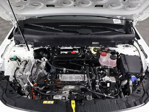 Certified 2023 Mercedes-Benz EQB 300 4MATIC image 15
